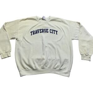 Traverse City Michigan Tourist Vacation Crewneck Pullover Sweatshirt VSCO